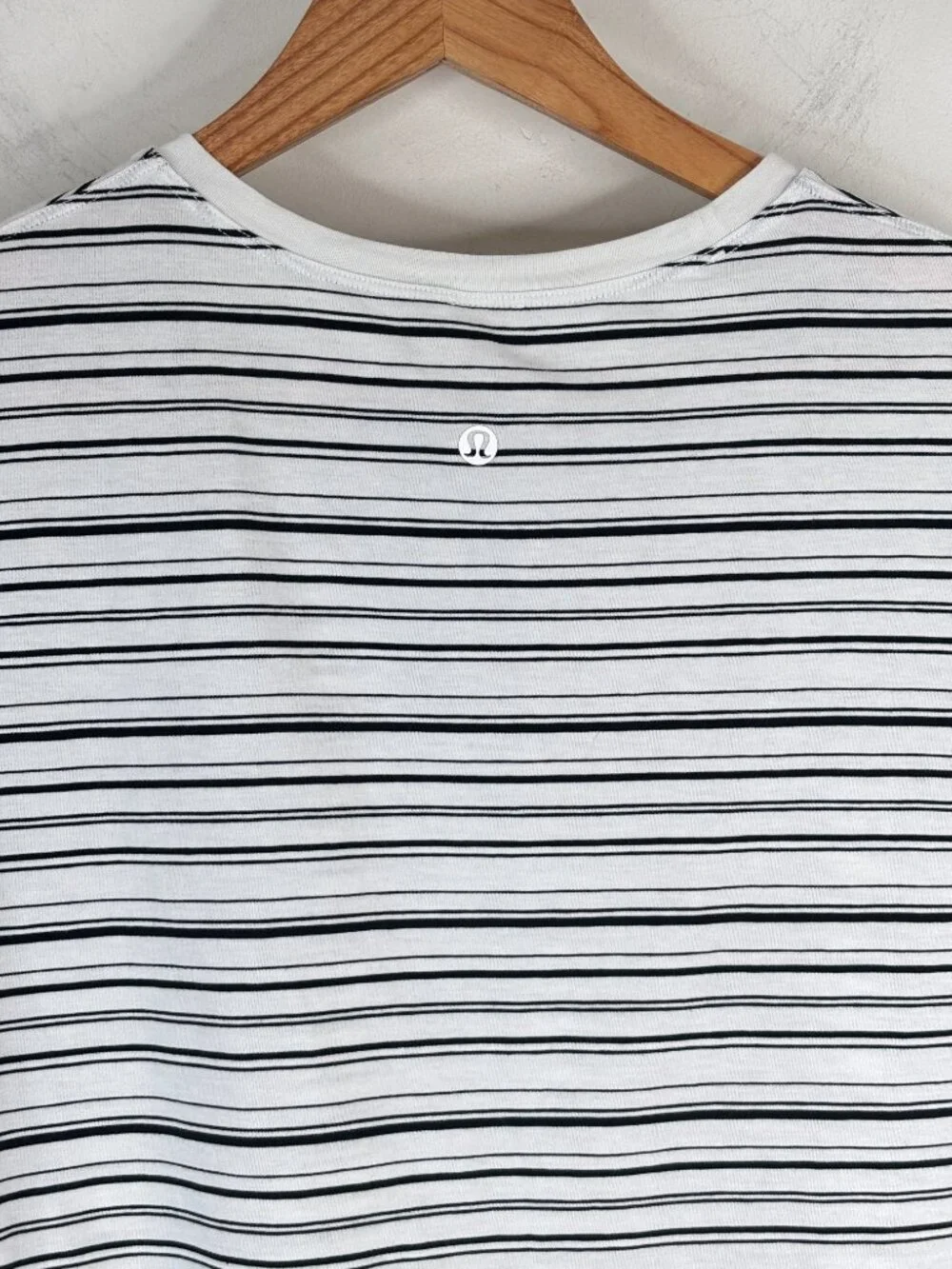 Lululemon Cates T Shirt 2 Boxy Cropped Tee White Black Striped Pima Cotton